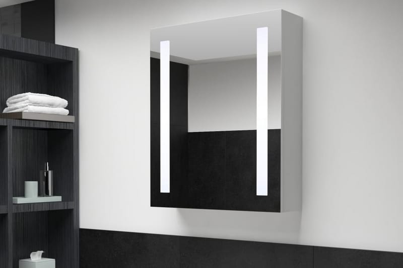 LED-speilskap til bad 50x13x70 cm - Baderom - Baderomsmøbler - Baderomsskap