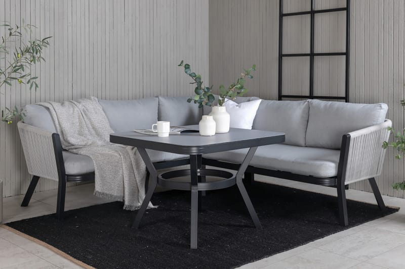 Virya Hjørneloungegruppe med Puter Svart - Venture Home - Hagemøbler - Loungemøbler - Loungesett