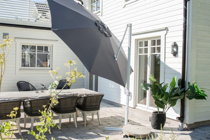 Leeds Parasoll 250 cm Hvit/Grå - Venture Home - Hagemøbler - Solbeskyttelse - Parasoller