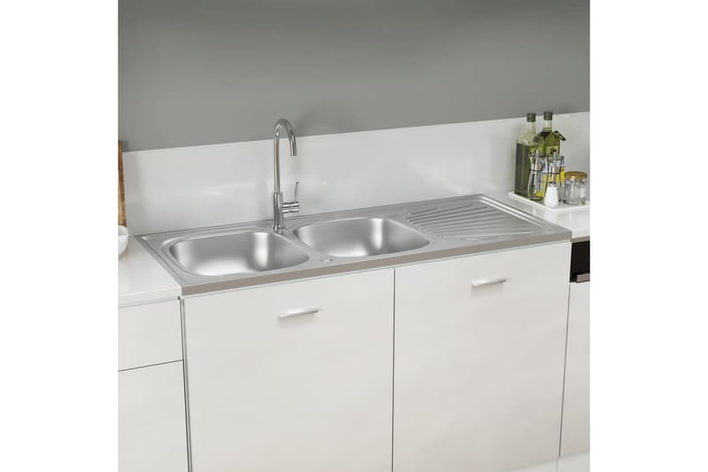 Dobbel kjøkkenvask sølv 1200x600x155 mm rustfritt stål - Silver - Hus & oppussing - Kjøkken & bad - Baderom - Servant og håndvask - Dobbelvask