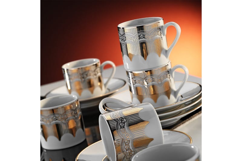 Kaffeservise 12 deler - Hvit/Gull - Husholdning - Servering & borddekking - Mugger & kopper
