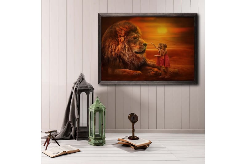 Girls Looking At Lion Foto Oransje - 70x50 cm - Innredning - Bilder & kunst - Posters - Dyreplakater