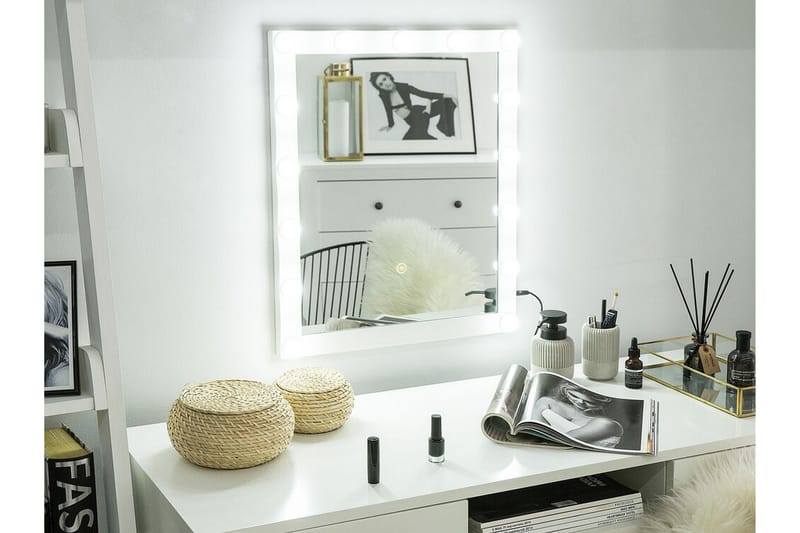 Saven Speil LED 50x60 cm - Transparent - Hus & oppussing - Kjøkken & bad - Baderom - Baderomstilbehør - Håndklehenger