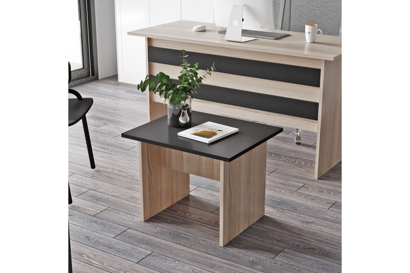 Okani Skrivebord 140 cm med oppbevaring og fotskammel - Natur / Svart - Møbler - Bord - Kontorbord - Skrivebord