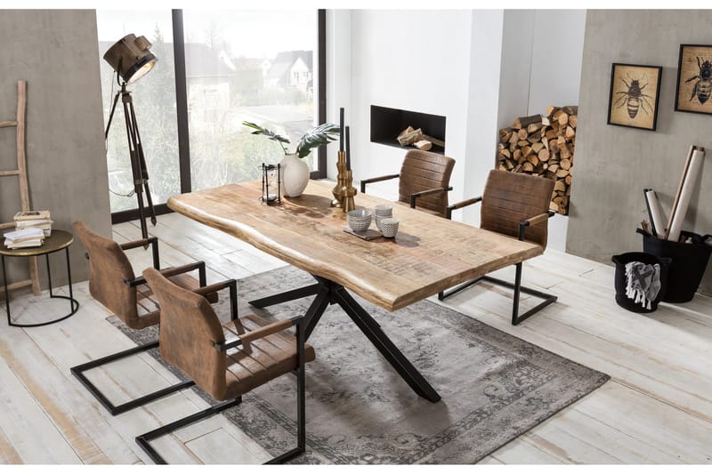 Laikera Spisebord 240 cm - Mango/Natur/Svart - Møbler - Bord - Spisebord & kjøkkenbord