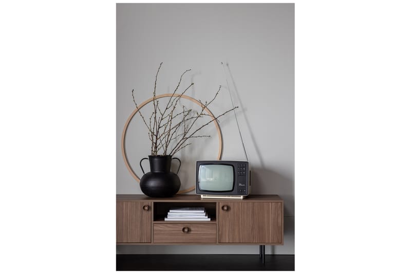 Partow TV-benk 145 cm - Mörk Ek - Møbler - Medie- & TV-møbler - TV-benk & mediabenk