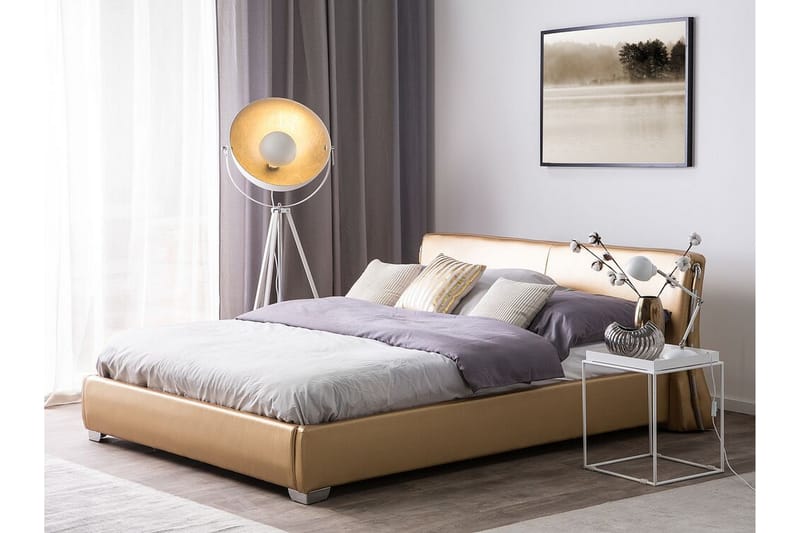 Lesh Kontinentalseng med LED 160x200 - Gull - Møbler - Senger - Sengeramme & sengestamme