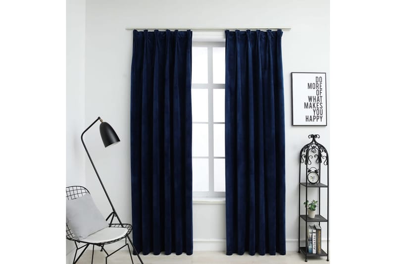 Lystette gardiner med kroker 2 stk fløyel mørkeblå 140x175cm - Tekstiler - Gardiner - Mørkleggingsgardin