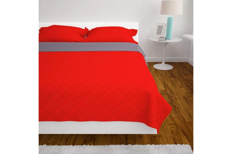 Dobbeltsidig vattert sengeteppe rød og grå 230x260 cm - Rød/Grå - Tekstiler - Sengetøy - Sengeteppe - Sengeteppe dobbeltseng